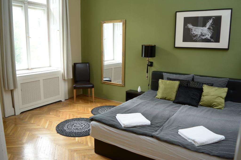 International Apartments Budapest Værelse billede