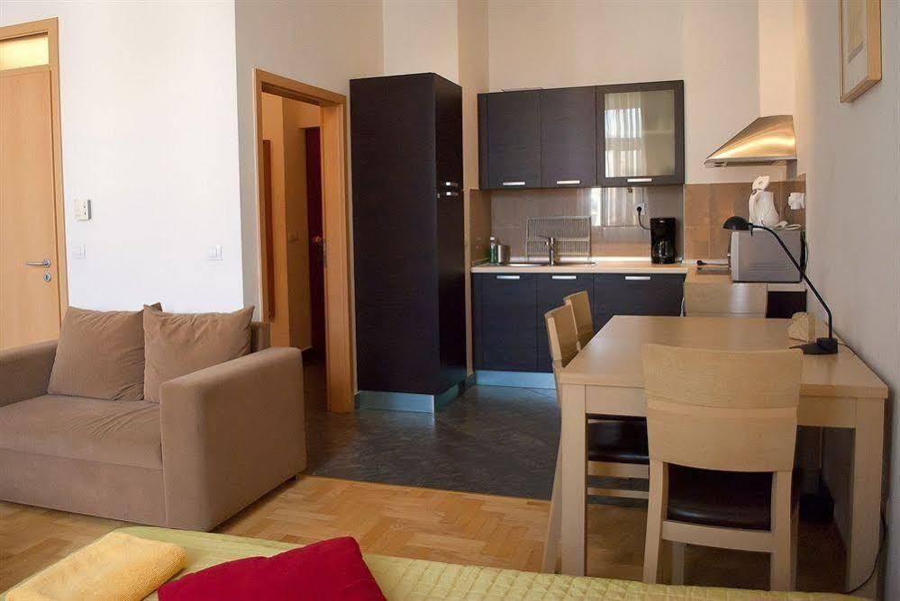 International Apartments Budapest Eksteriør billede